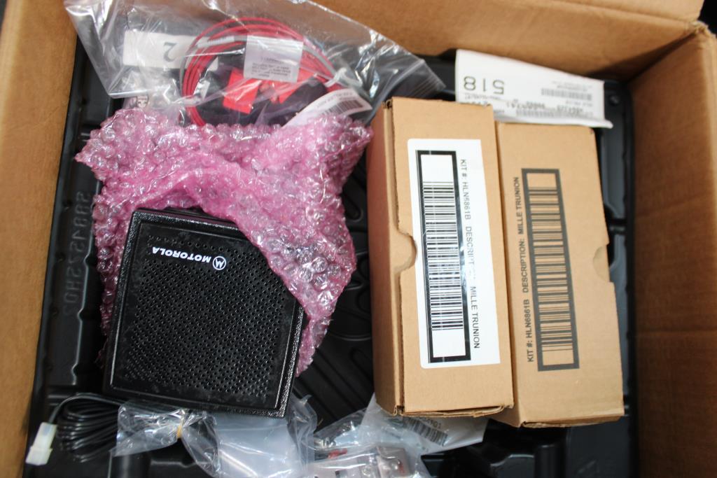 Motorola XTL1500, XTL 2500 Car Stereos, External Speaker, Antennas, And More