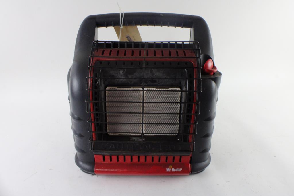 MR. Heater Dual Tank Proane Camping Heater Property Room