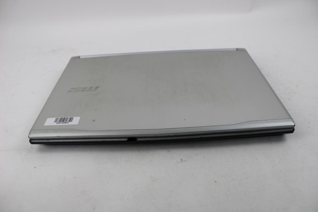 MSI PE72 7RD Laptop
