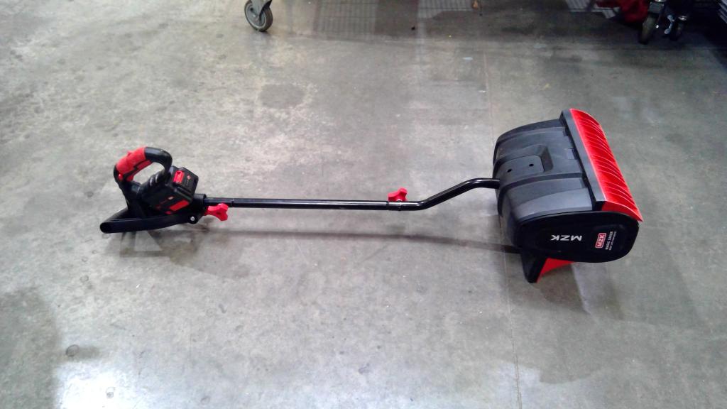 MZK Cordless Snow Shovel With Directional Plate