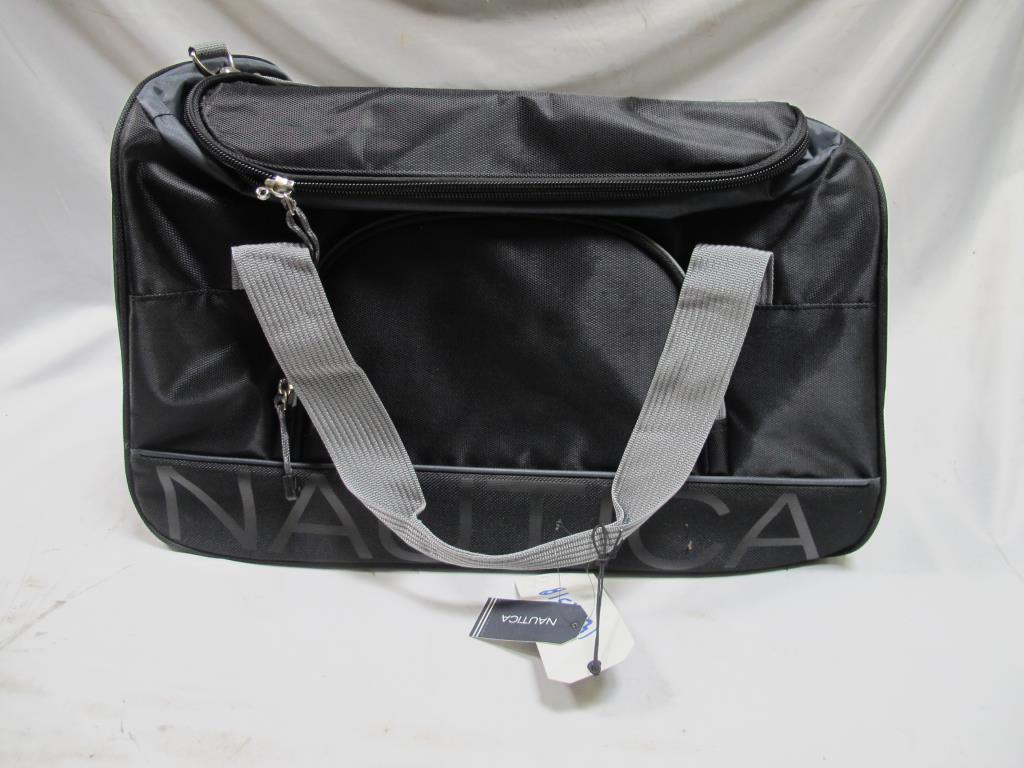 Nautica 22 In Duffle Bag | Property Room