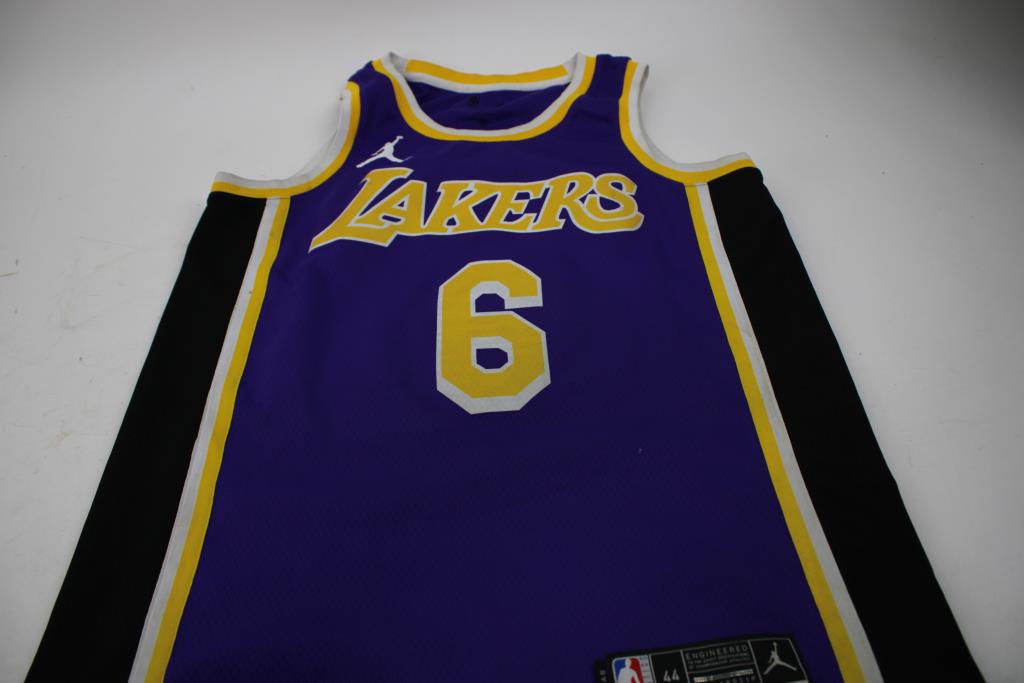 NBA Autentic Jersey Lakers #6 James Size M