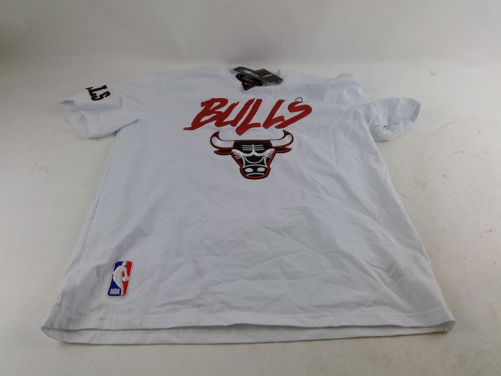 NBA Pro Shirt Size L
