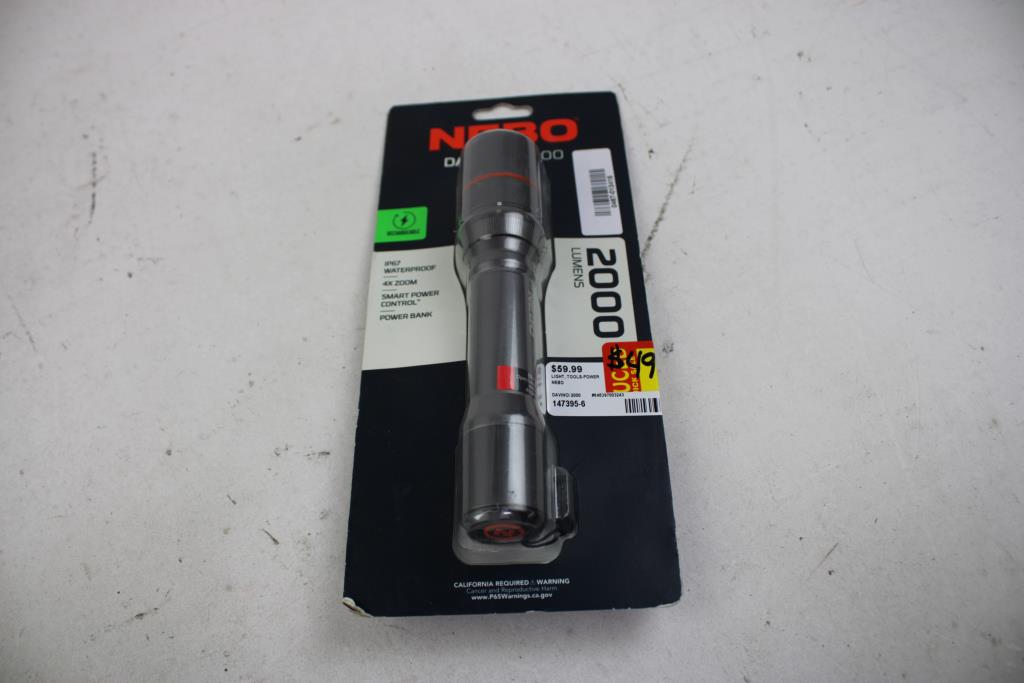 NEBO DaVinci 2000 Flashlight
