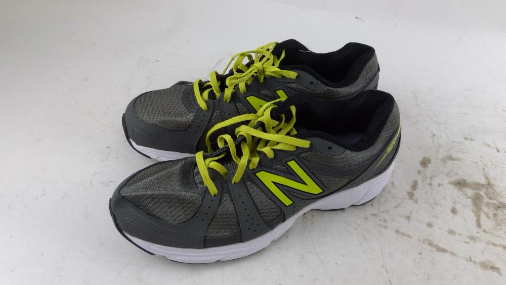 New Balance Mens Shoes Size 10