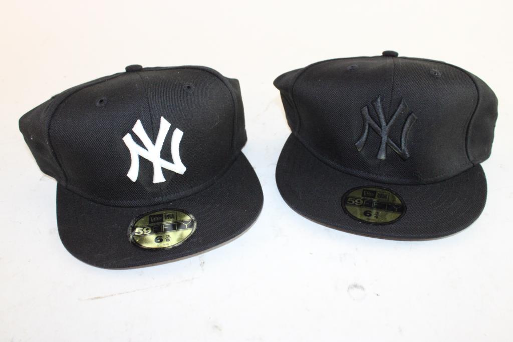 New Era Yankees Fitted Hats, 2 Pieces Property Room