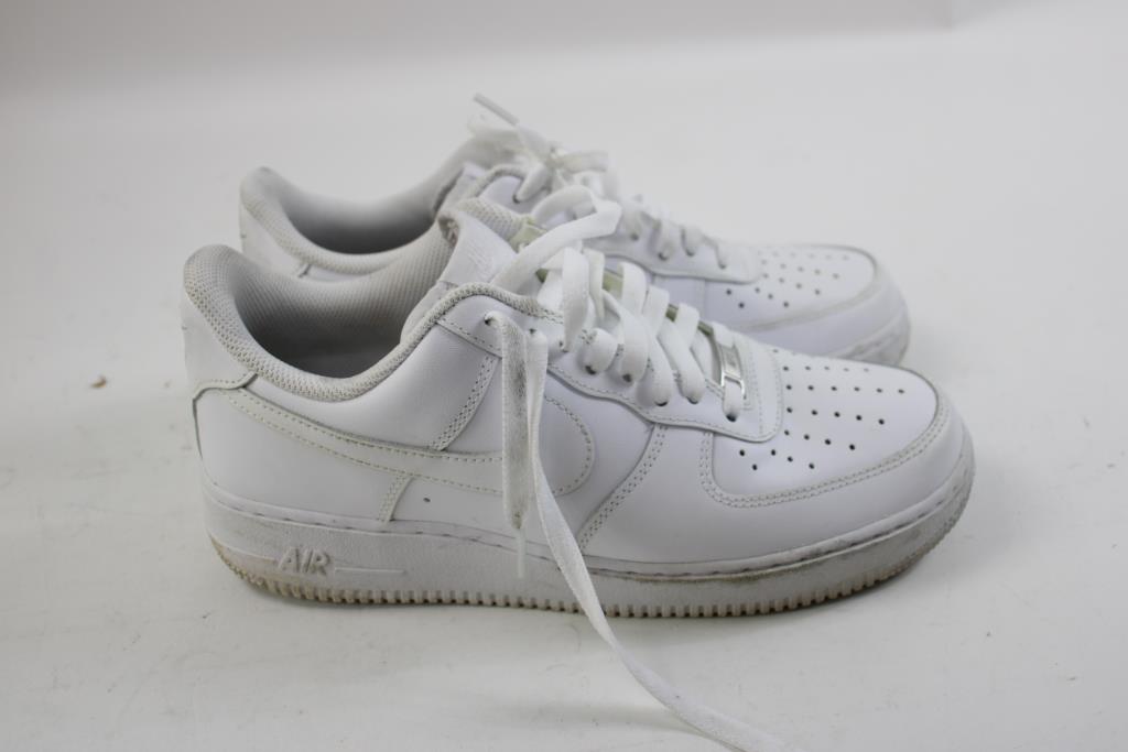 nike air force 1 mens size 9.5