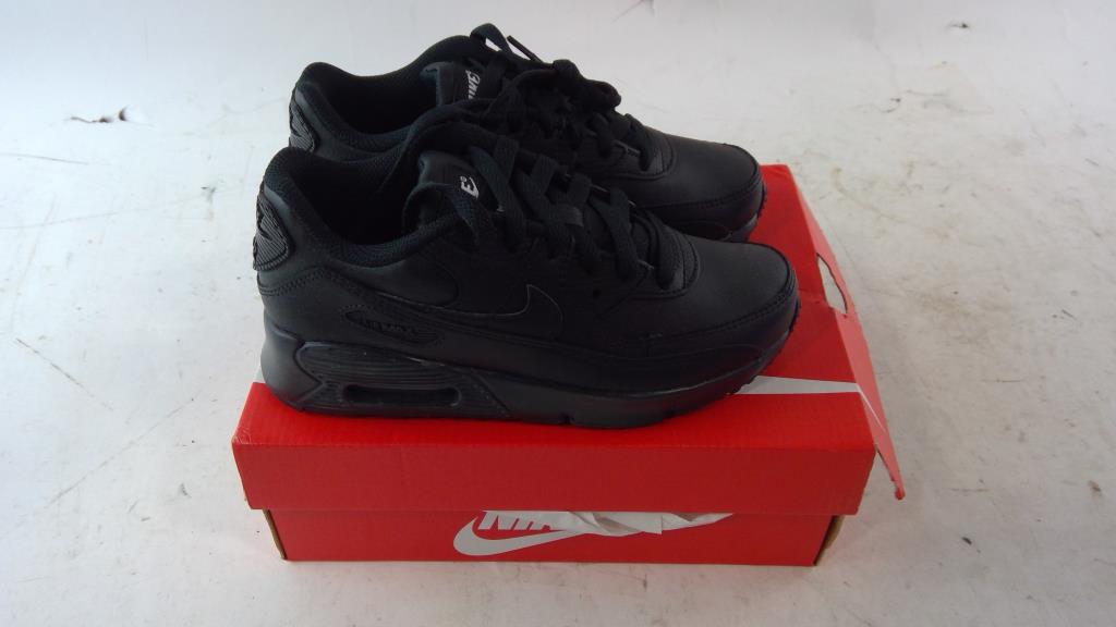 what size is 2y in nike