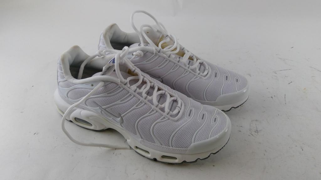 Nike Air Max Plus Mens Shoes Size 10.5