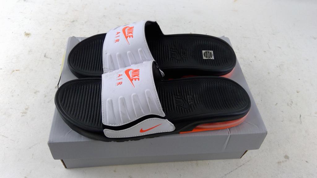Nike Air Mens Slides Size 7