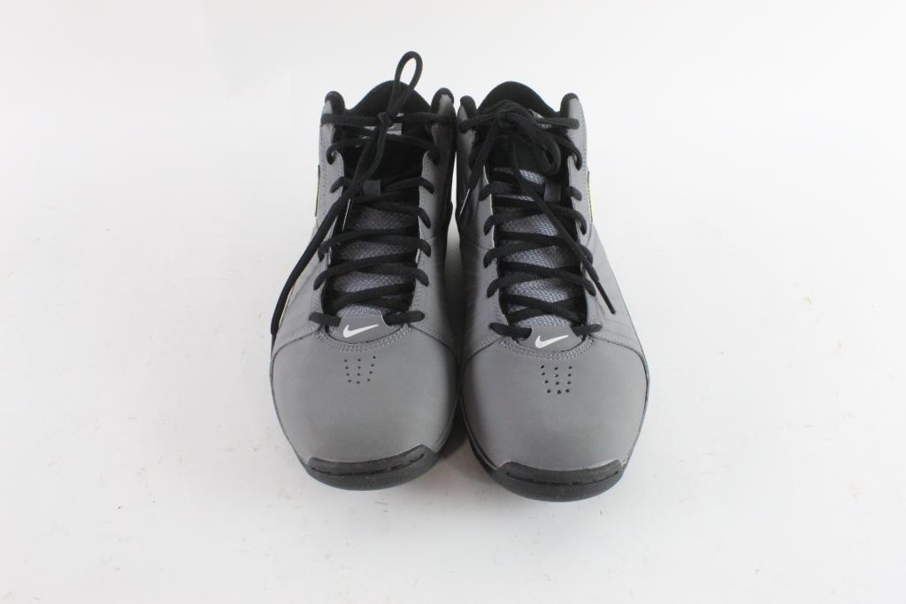 Nike Air Visi Pro 2 Men Shoes, Size 9 | Property Room