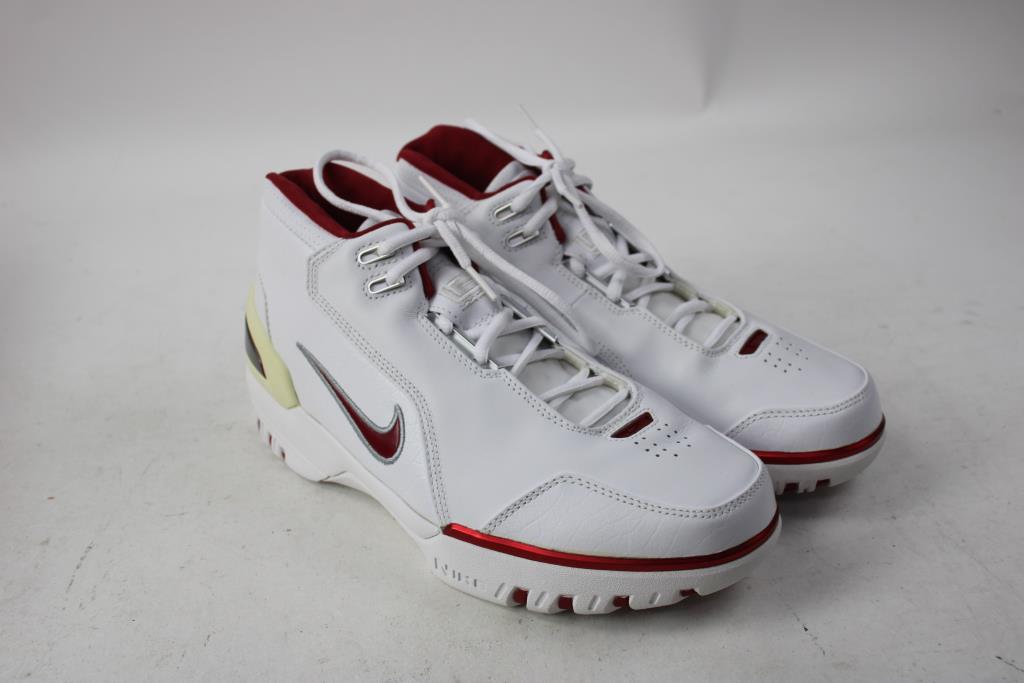 Nike Air Zoom Generation, White/Varsity Crimson, Size 8 Sneakers