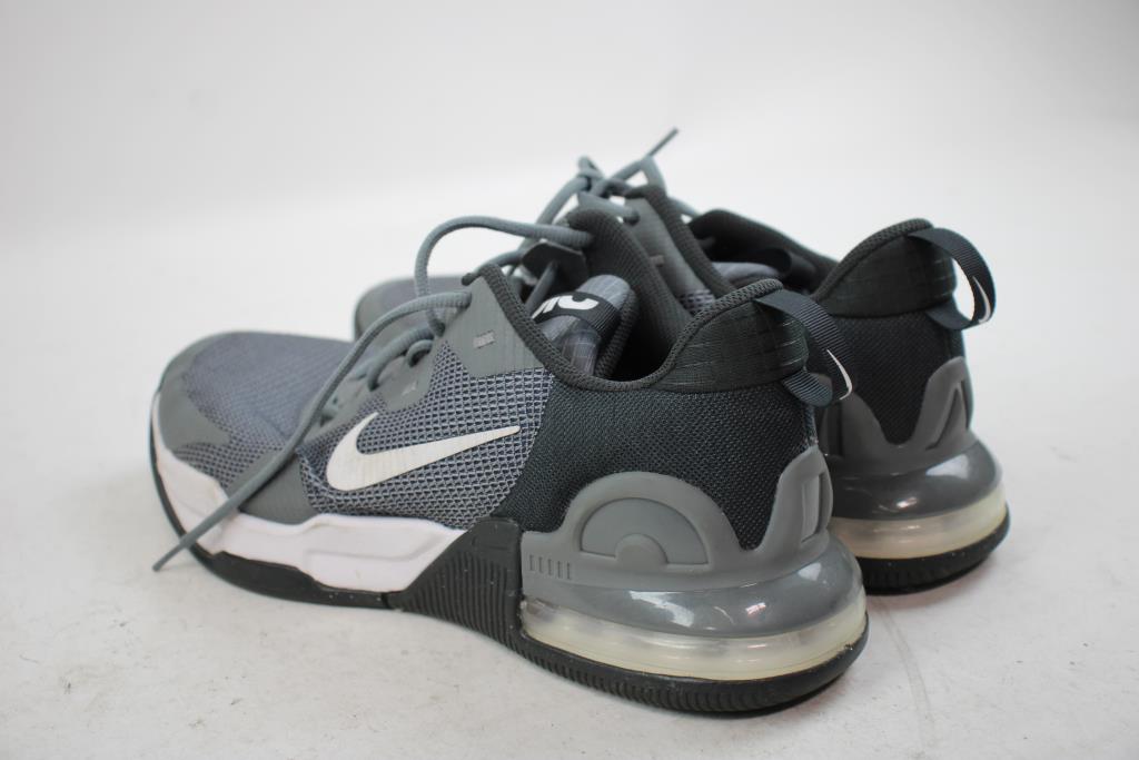 sports shoes nike puma