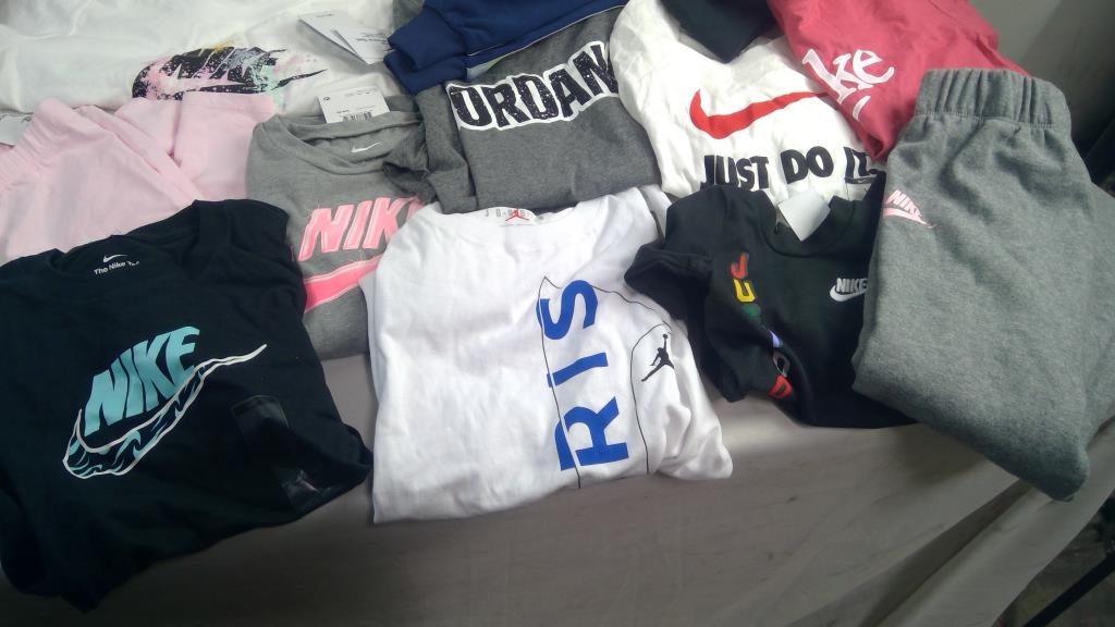 Nike Baby / Kids Clothing Lot, 12 Pieces | Property Room