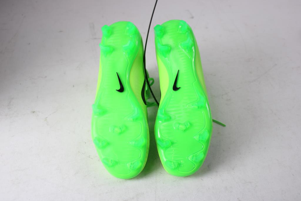 5y football cleats