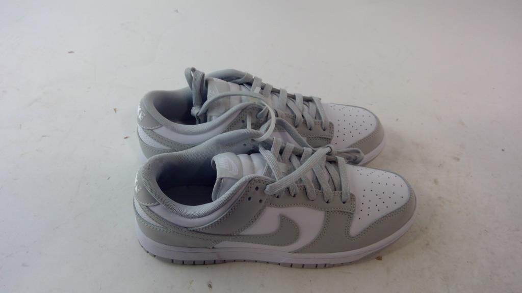 dunk low size 7