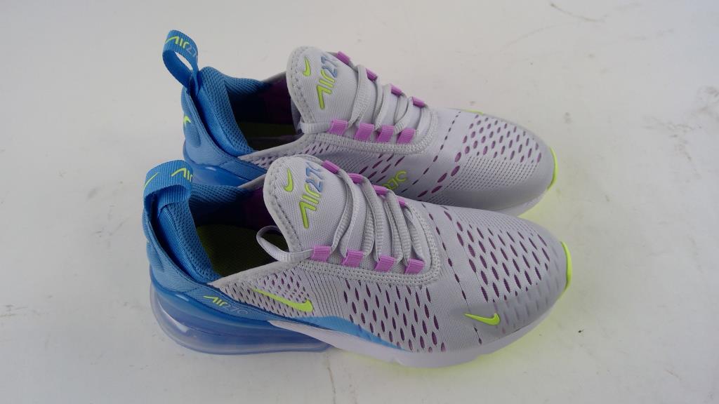 Nike Girls Shoes Size 4y