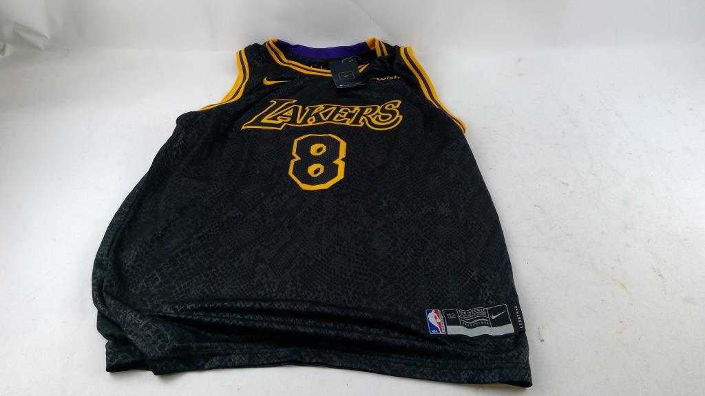 Nike Jersey Size M