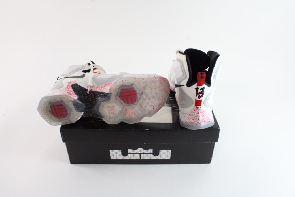 size 11 lebrons