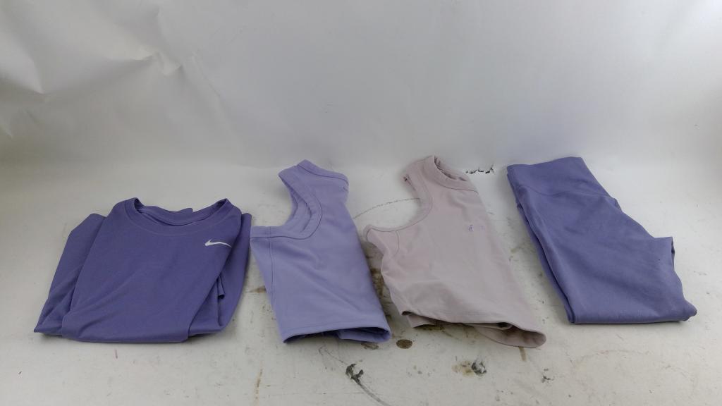 Nike Leggings And More 4 Pieces