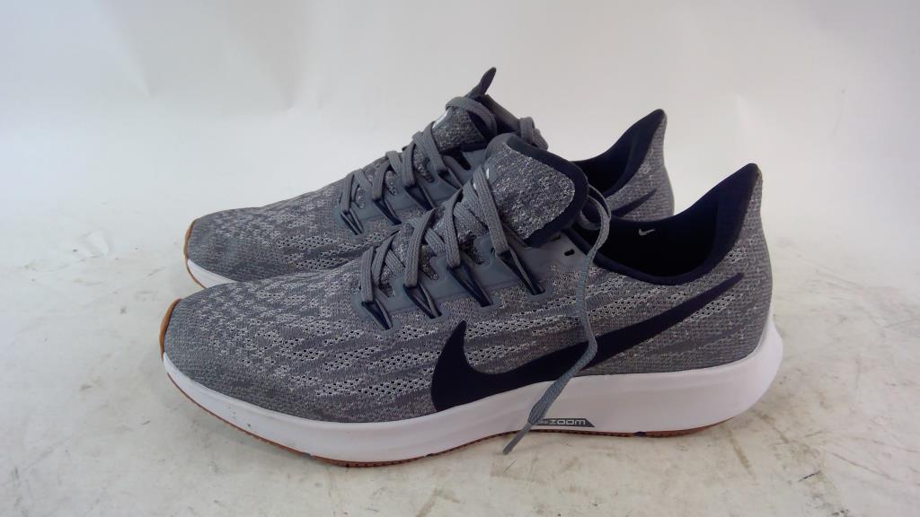 mens nike running shoes size 10