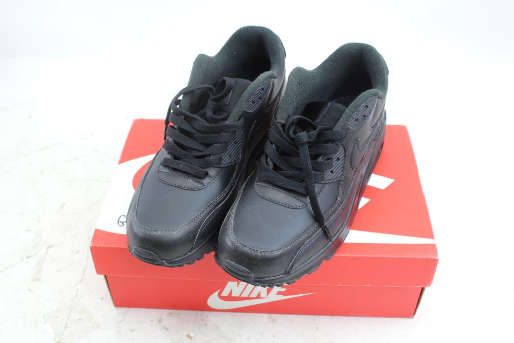 air max 90 size 9 leather air max 90 size 9 leather