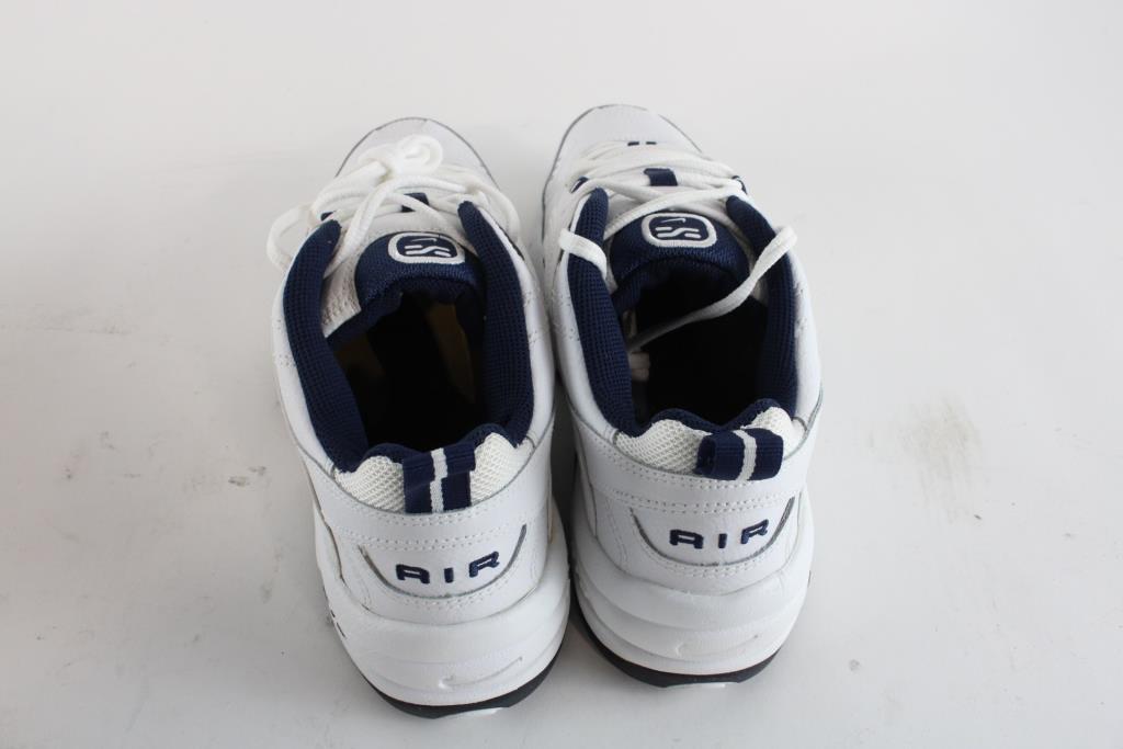 size 9 mens nike shoes