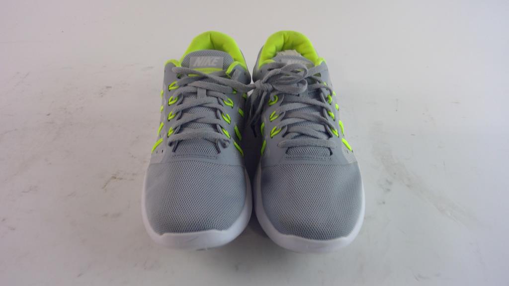 size 9 men to women nike