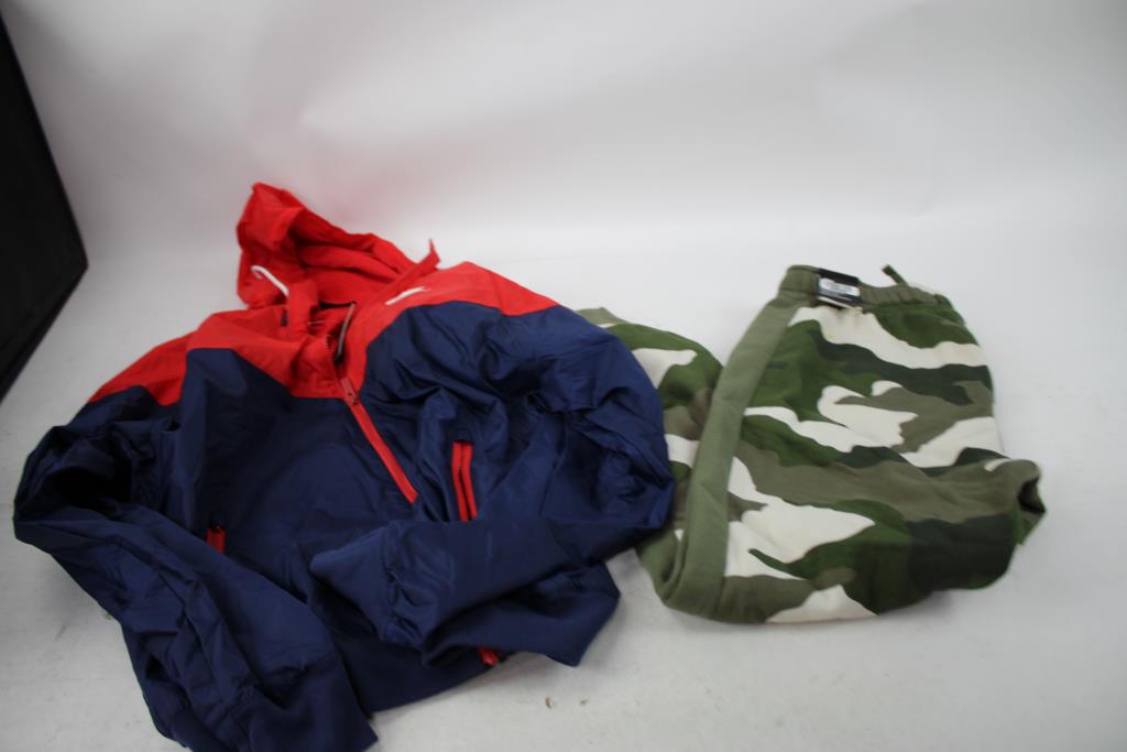 Nike Men's Windbreaker & Nike Men's Army Camo Sweatpants