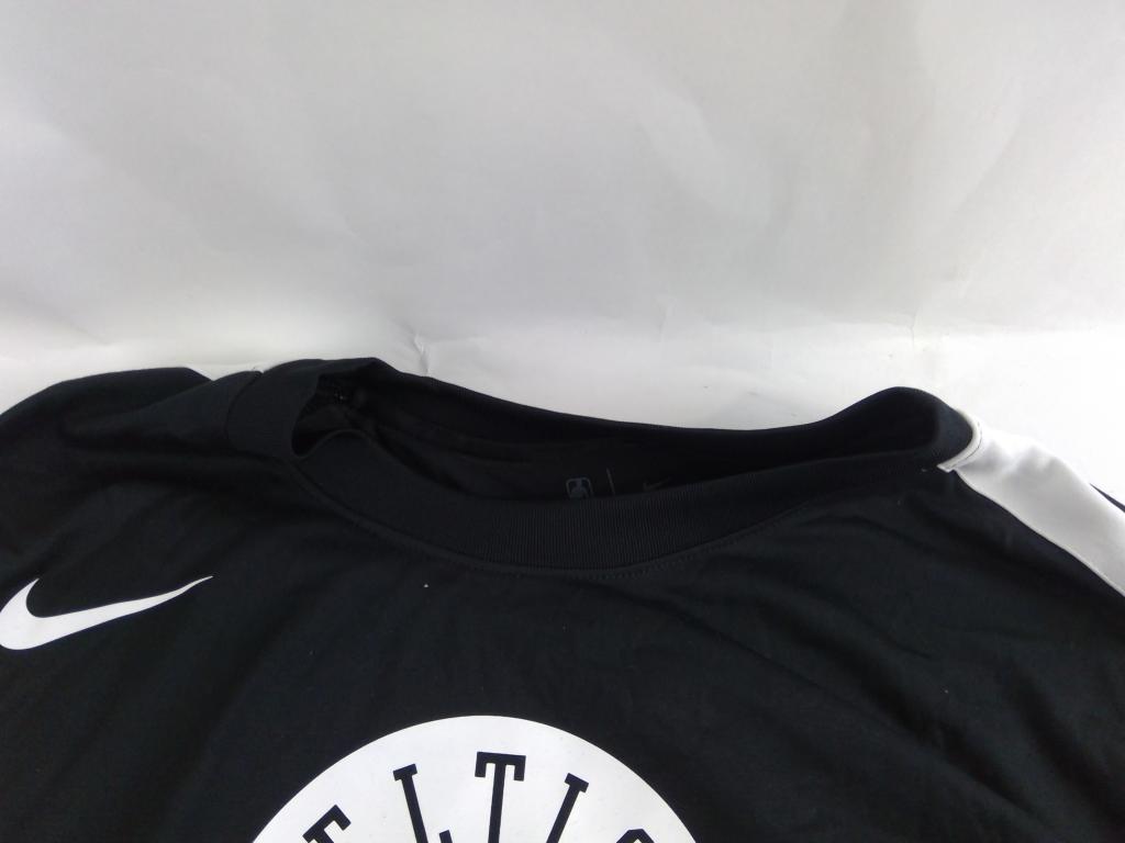 Nike Shirt Size XL