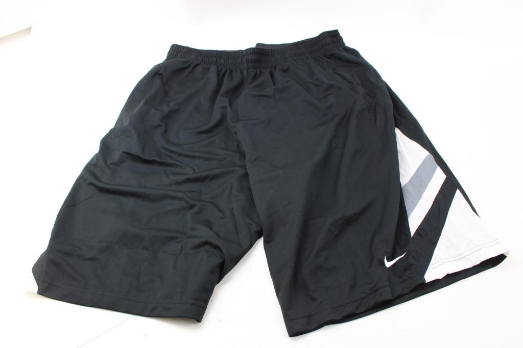 Nike Shirts And Basketball Shorts Size XXL Property Room