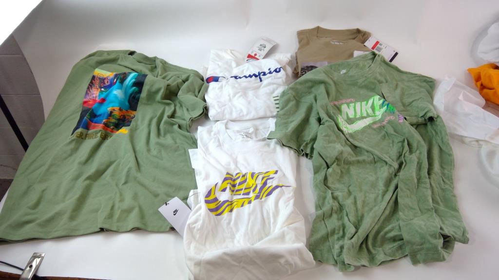 3x nike shirts