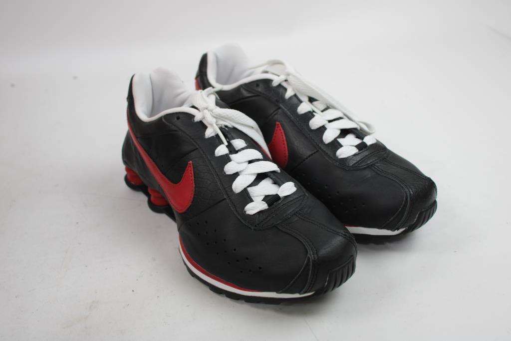 Nike Shox Size 7.5 Sneakers