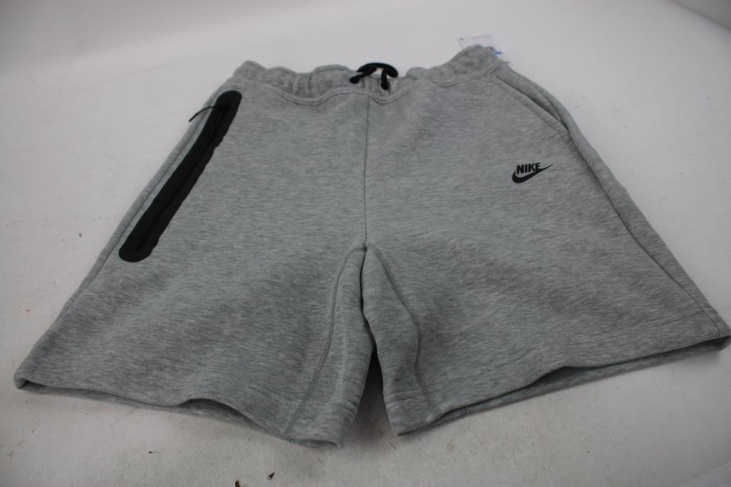 Nike Sportswear Tech Fleece Shorts Size M