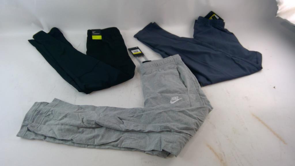 Nike Sweatpants 3 Pieces