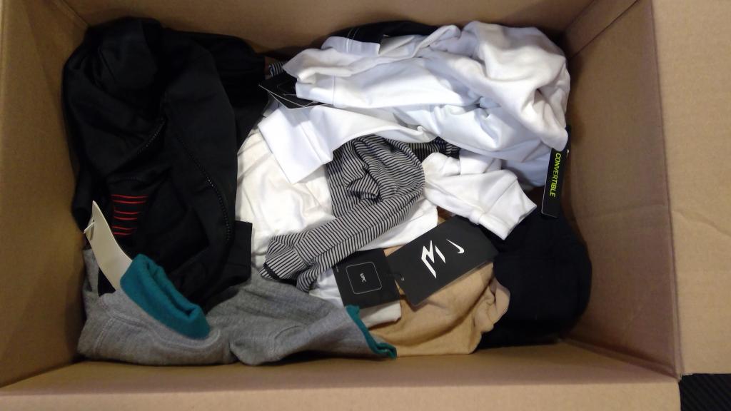 Nike Sweatshirt And More 5+ Pieces