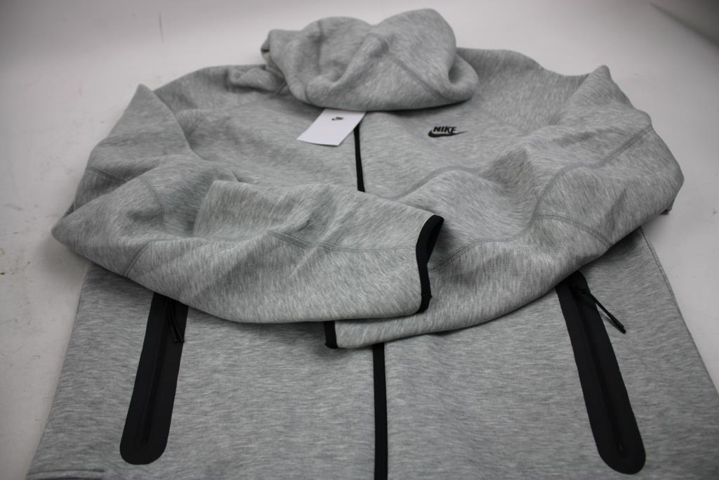 Nike Tech Fleece Windrunner Gray Full-Zip Hoodie, Large