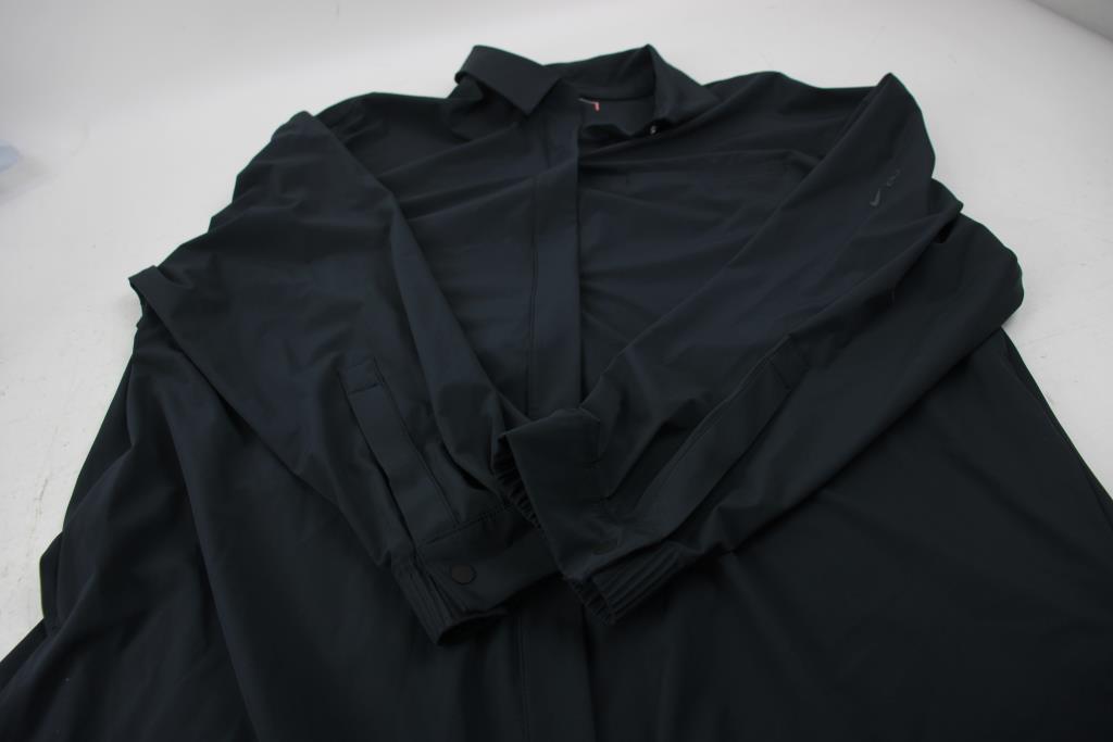 Nike Women's Dri-Fit Button Up Shirt, Size M