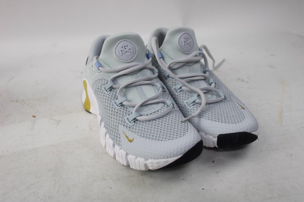 Nike Women's Free Metcon 4, Size 8.5