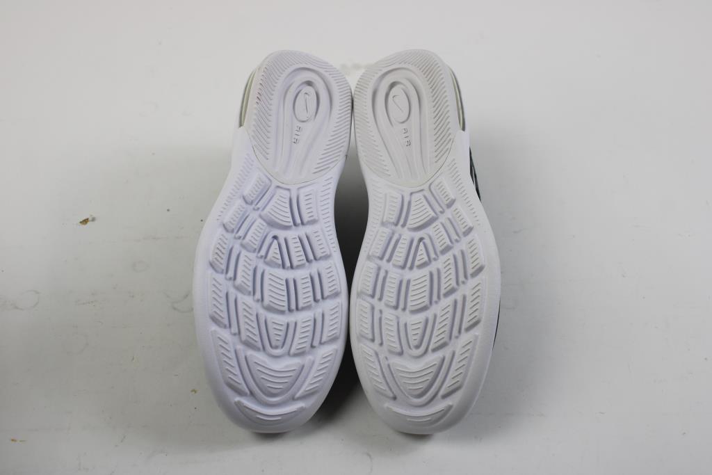 mens size 11 in women's nike