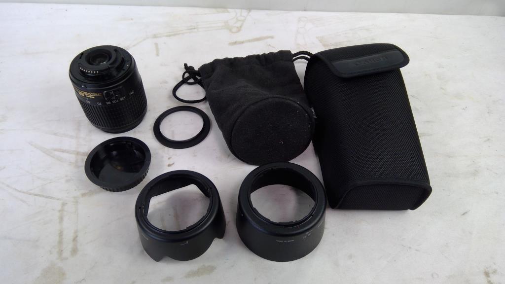 Nikon AF-S DX Nikkor ED 55-200mm 1:4-5.6G Lens With Canon Case