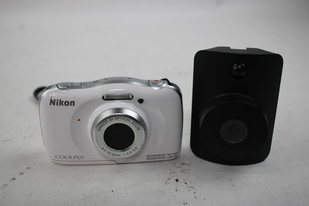 Nikon Coolpix, Blink, Simplisafe Camera, 4 Pieces