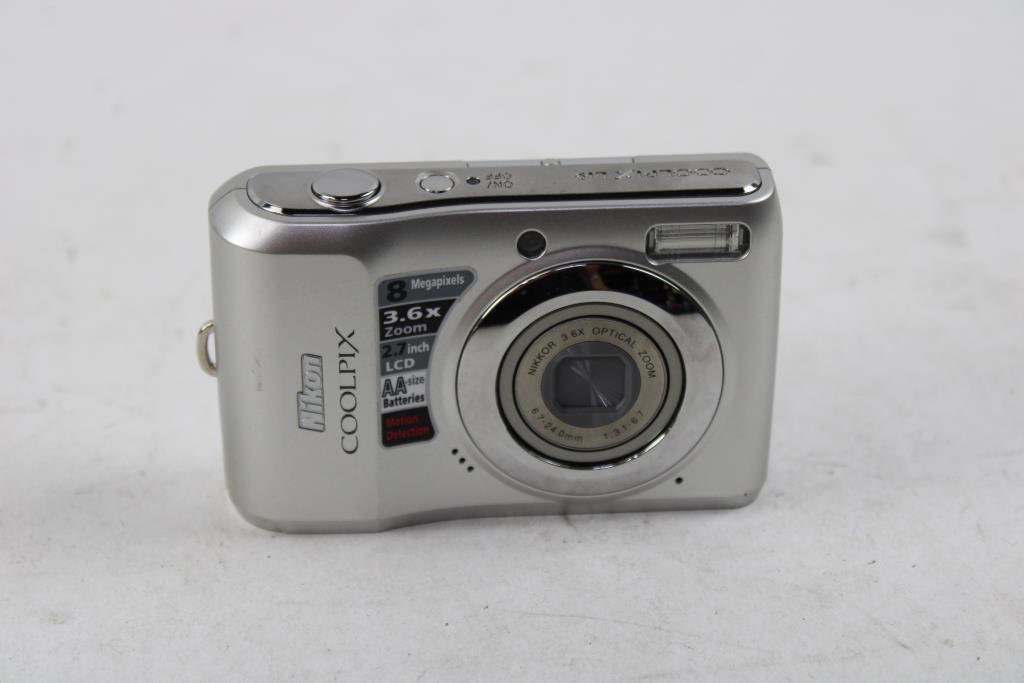 Nikon Coolpix L19 Digital Camera