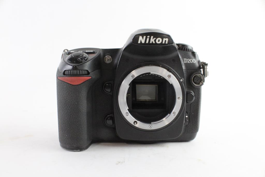 Nikon D200 Digital SLR Camera Property Room