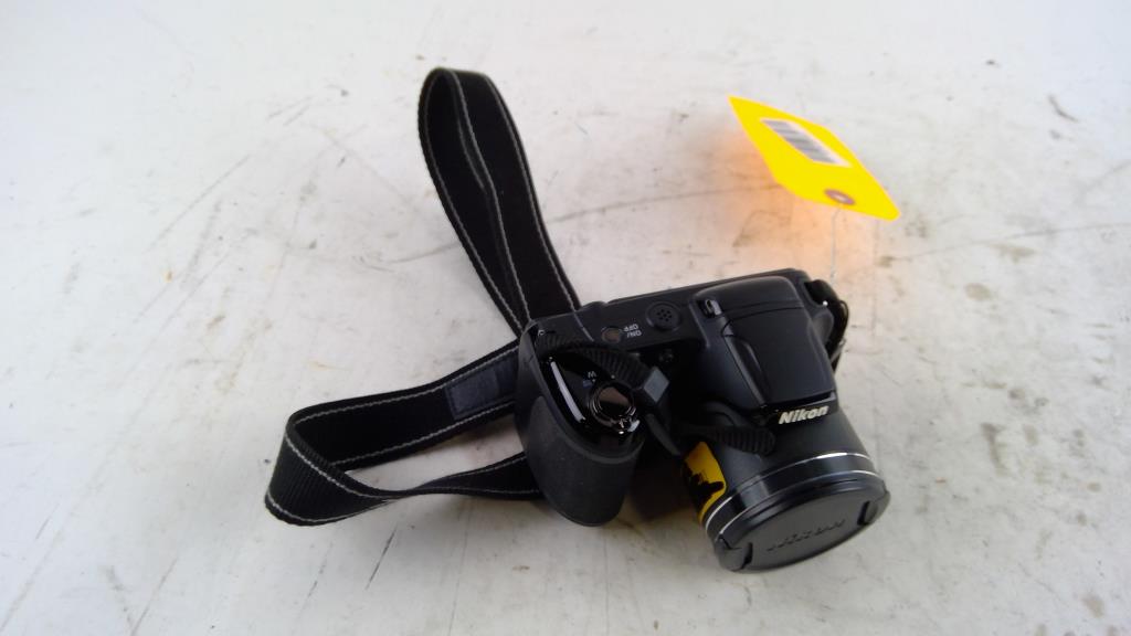 Nikon Digital Camera