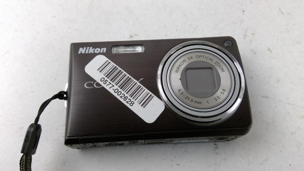 Nikon  Digital Camera