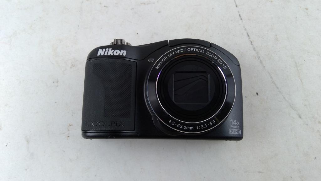 Nikon Digital Camera
