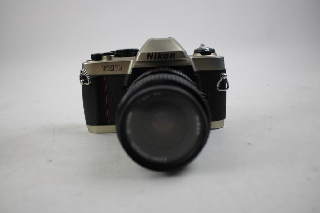 Nikon FM10 35mm SLR Camera