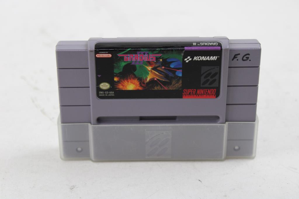 Nintendo 64 HEXEN, Super Nintendo Entertainment System Gradius, 2 Pieces
