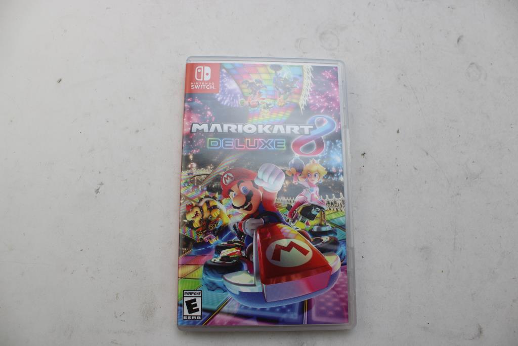 Nintendo Switch Game Mario Kart 8 Deluxe Property Room